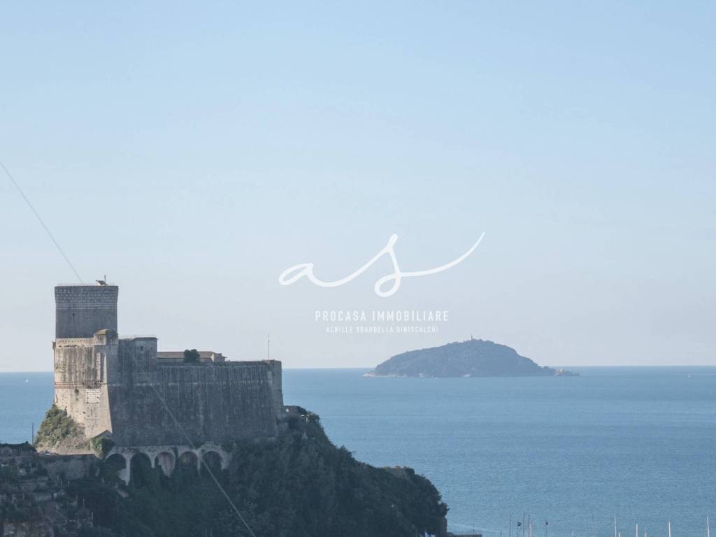 Appartamento a Lerici in Via Generale Ferrari, 52 - Foto 2
