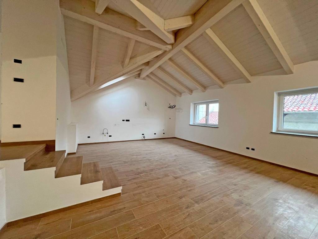 Appartamento a Leinì in Via Guglielmo Marconi, 13 - Foto 2