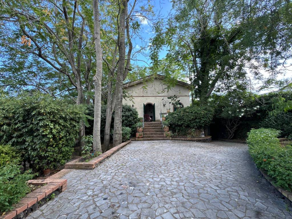 Villa a Acireale in Via Cordovado, 111 - Foto 2