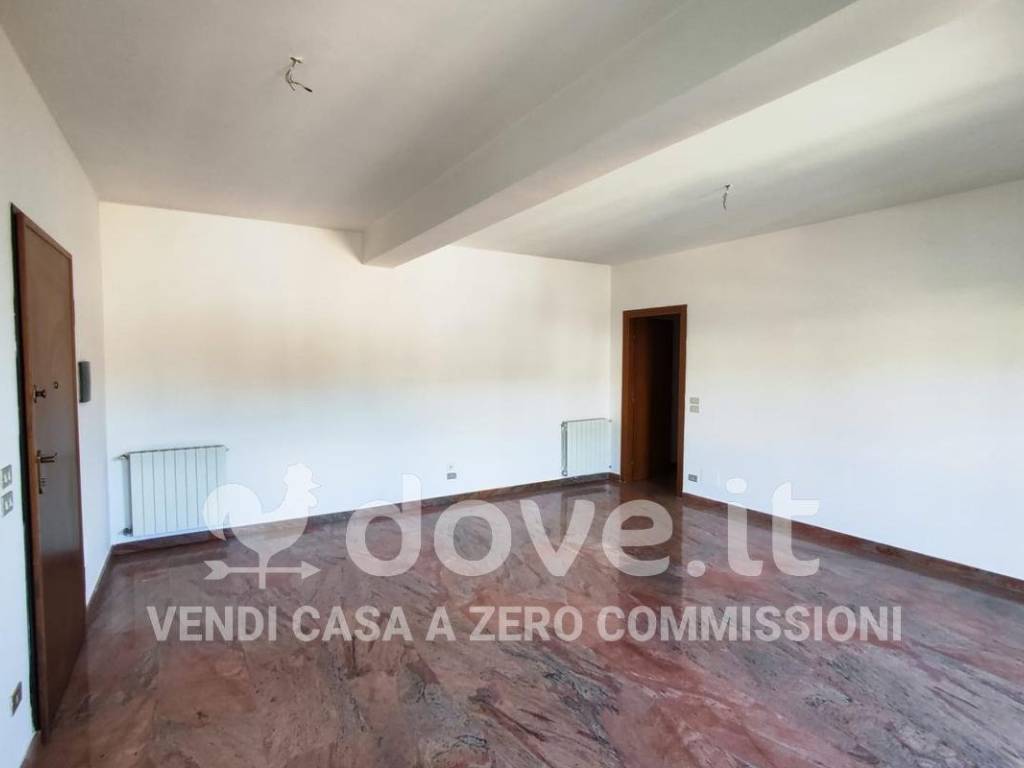 Appartamento a Reggio calabria in Via Paolo Rausei, 10 - Foto 2