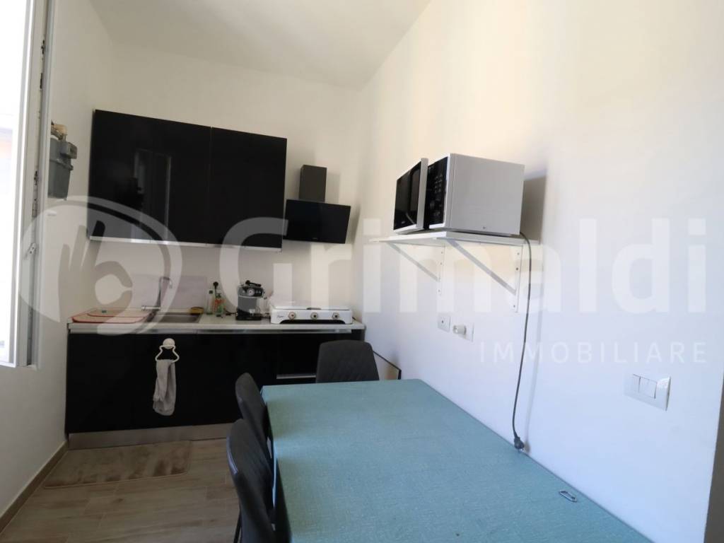 Appartamento a La spezia in Via Gio Batta Casoni, 44 - Foto 2