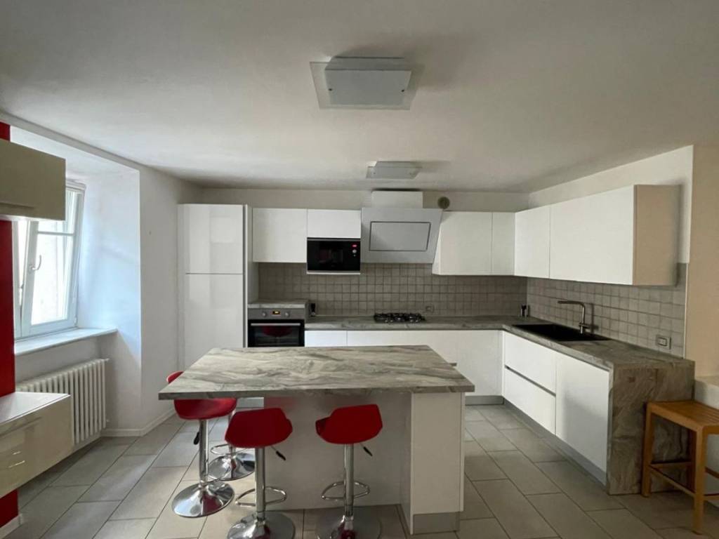 Appartamento a Vallelaghi in Via Roma - Foto 2