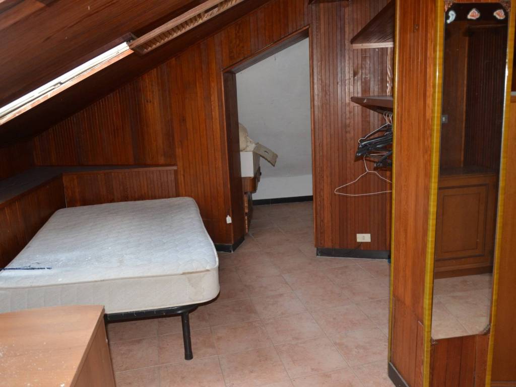 Attico / mansarda a Spotorno in Via Giuseppe Mazzini - Foto 2