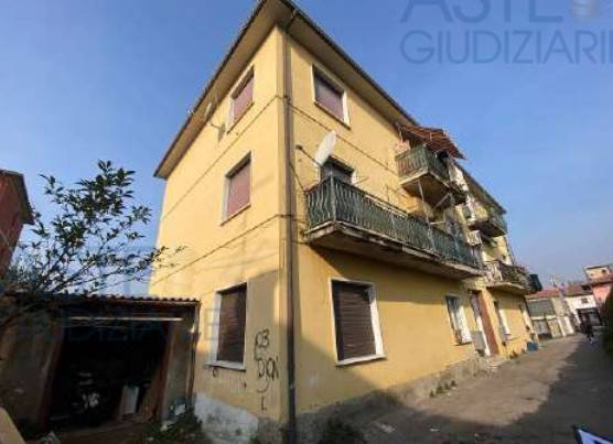 Appartamento a Rovato in Via Lorenzo Gigli, 27 - Foto 2