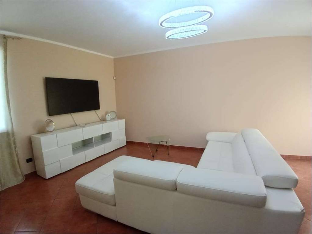 Villa a Trecate in via verra - Foto 2