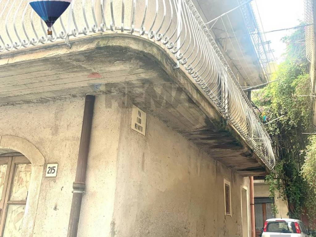 Casa indipendente a Francavilla di sicilia in Via Ciro Menotti, 4 - Foto 2