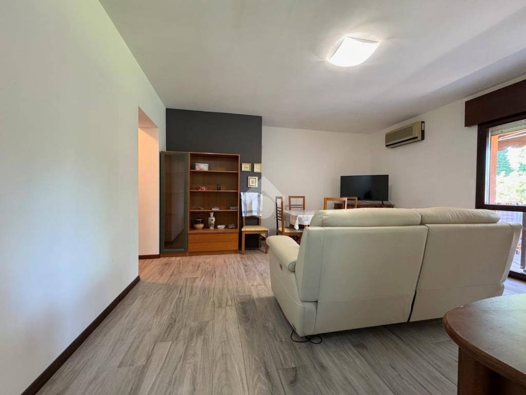 Appartamento a Udine in Viale Divisioni Garibaldi - Osoppo, 20 - Foto 4