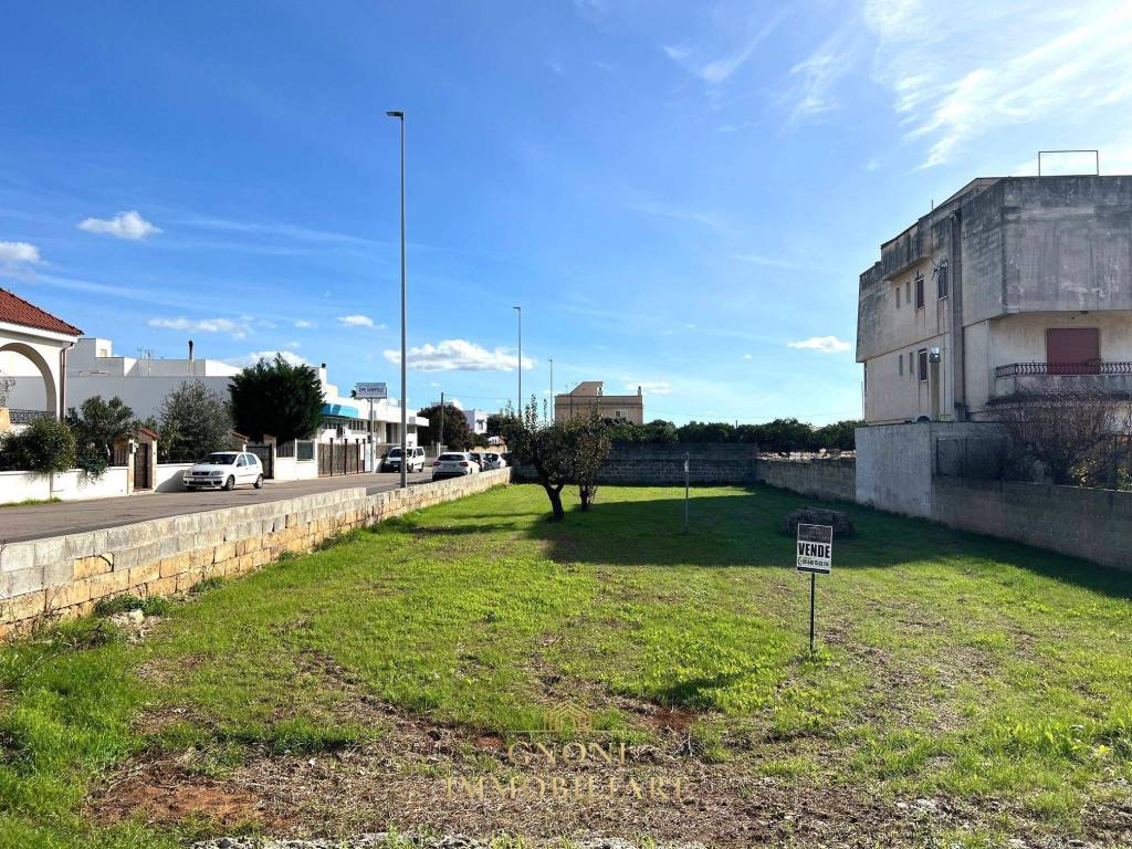Terreno a Tuglie in Via Tito Schipa - Foto 4
