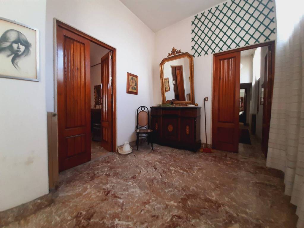 Casa indipendente a Giarre in Via Vittorio Alfieri, 48 - Foto 5
