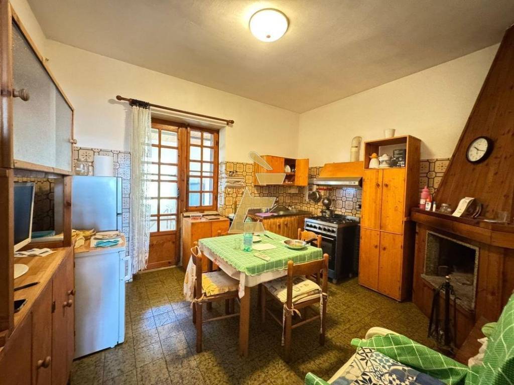 Villa a Aprilia in Via Serio, 42 - Foto 4