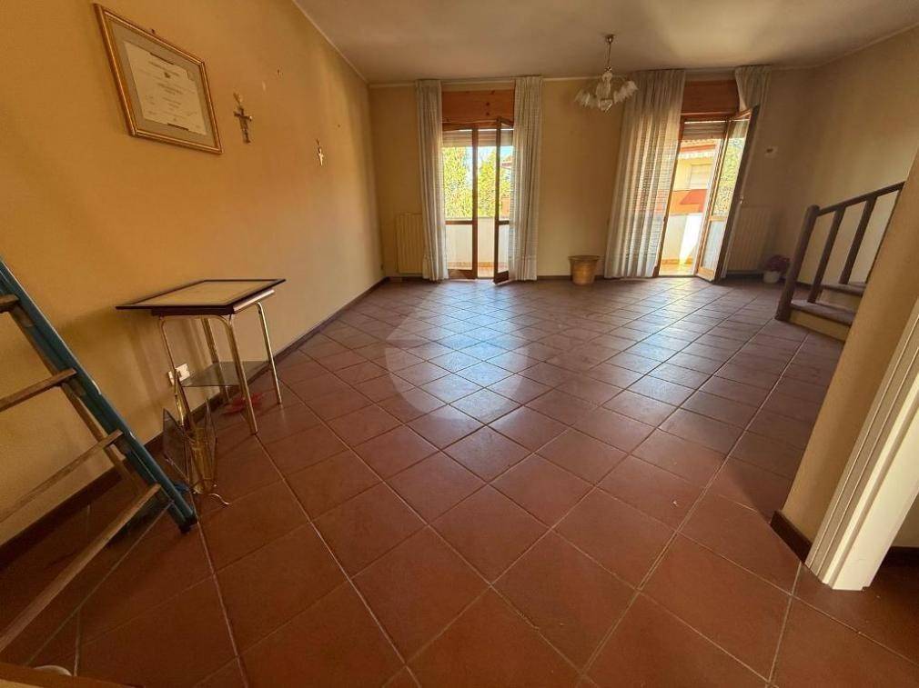 Villetta a schiera a Castrolibero in via Vincenzo Padula - Foto 2