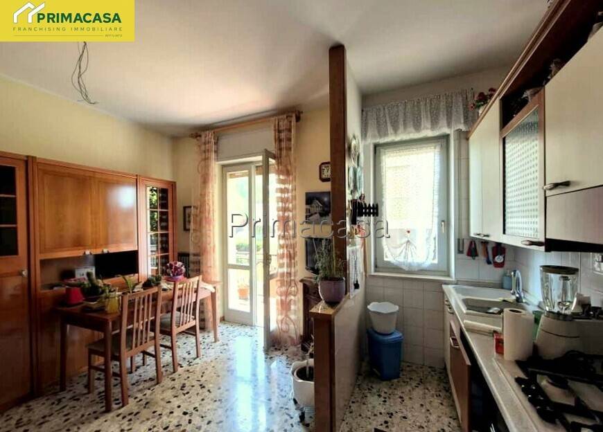 Appartamento a Verona in Via Generale Bava, 8 - Foto 4