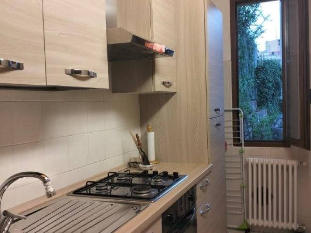 Appartamento a Como in Via Vincenzo Vela - Foto 5
