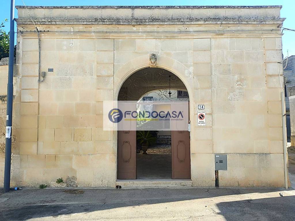 Casa indipendente a Zollino in Via Vito Chiga - Foto 2