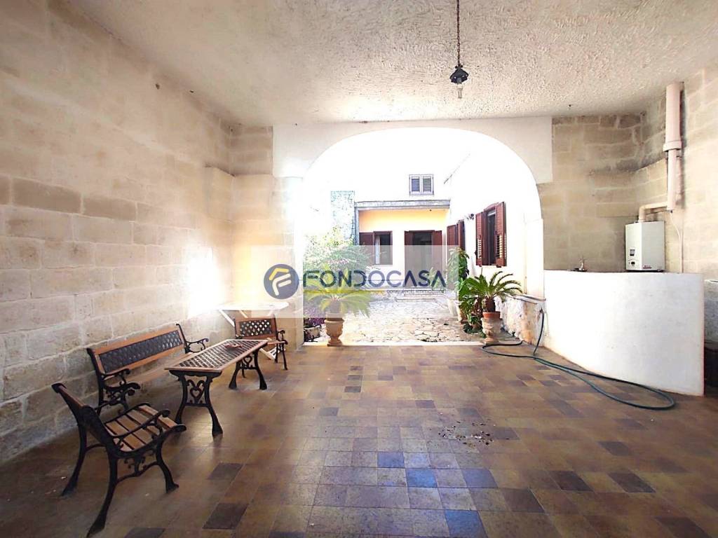 Casa indipendente a Zollino in Via Vito Chiga - Foto 5