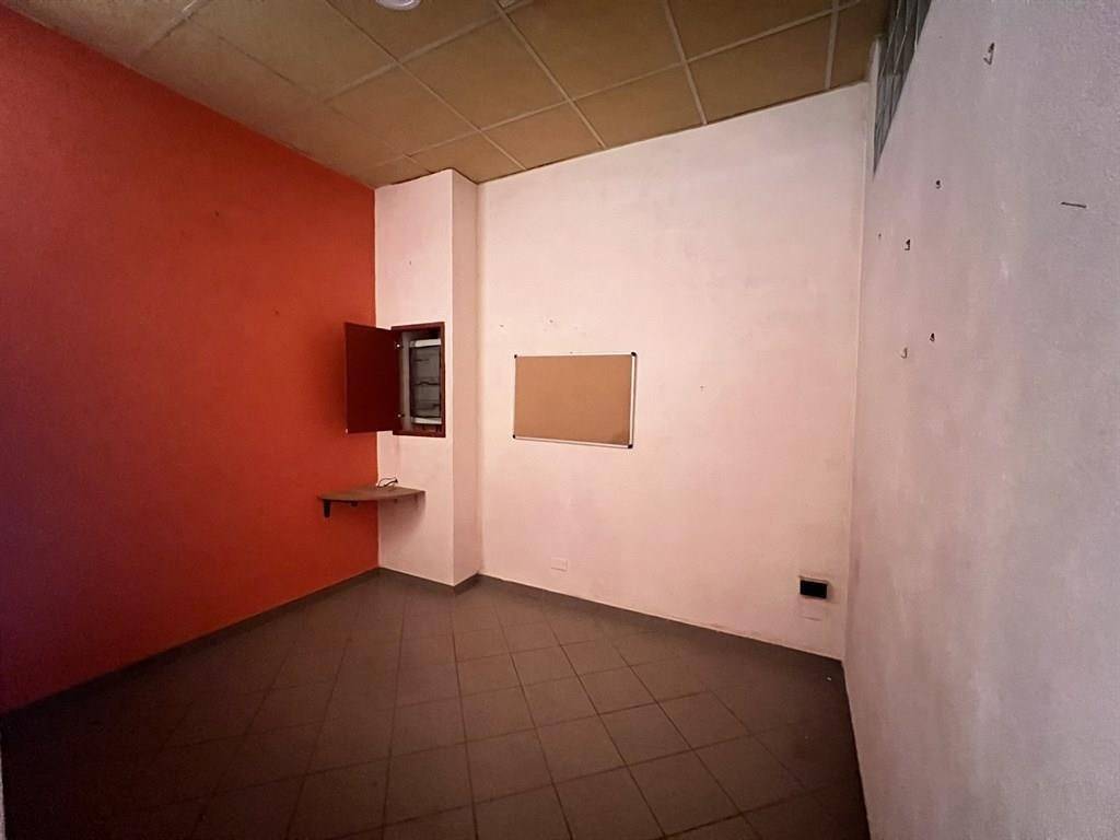 Immobile a Modugno in VIALE DELLA REPUBBLICA - Foto 4