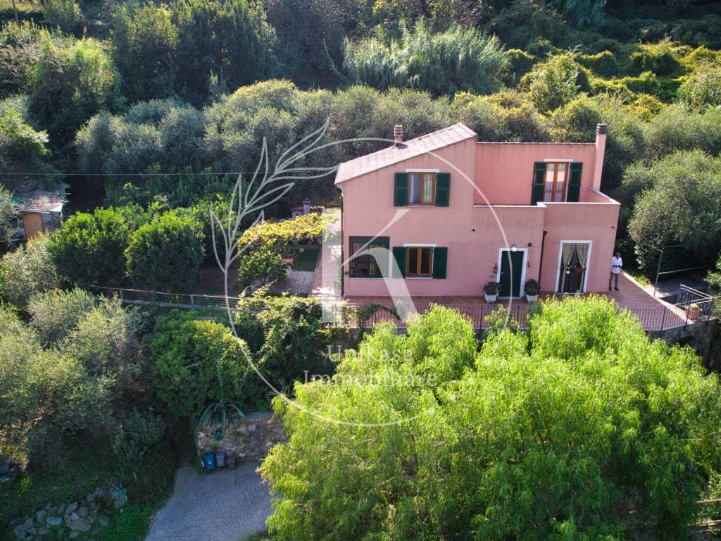 Villa a Finale ligure in Località Valgelata, 6 - Foto 2