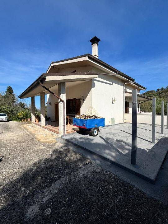 Villa a San giovanni teatino in Via Teate 2 - Foto 4