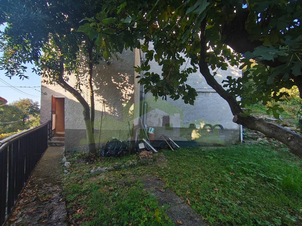 Casa indipendente a Borgosesia in lovario - Foto 4
