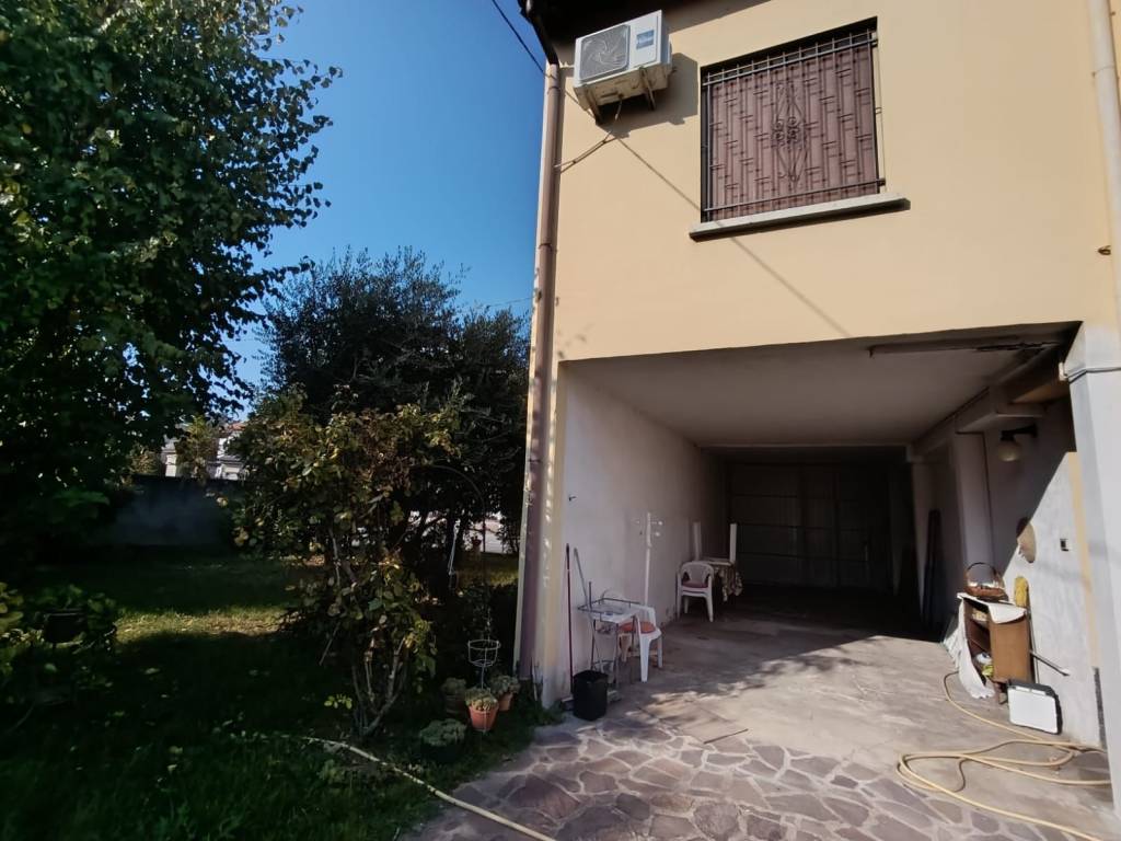 Villa a Bressana bottarone in Via Agostino Depretis - Foto 2