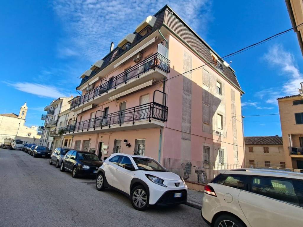 Appartamento a Porto recanati in Via Annibal Caro - Foto 5