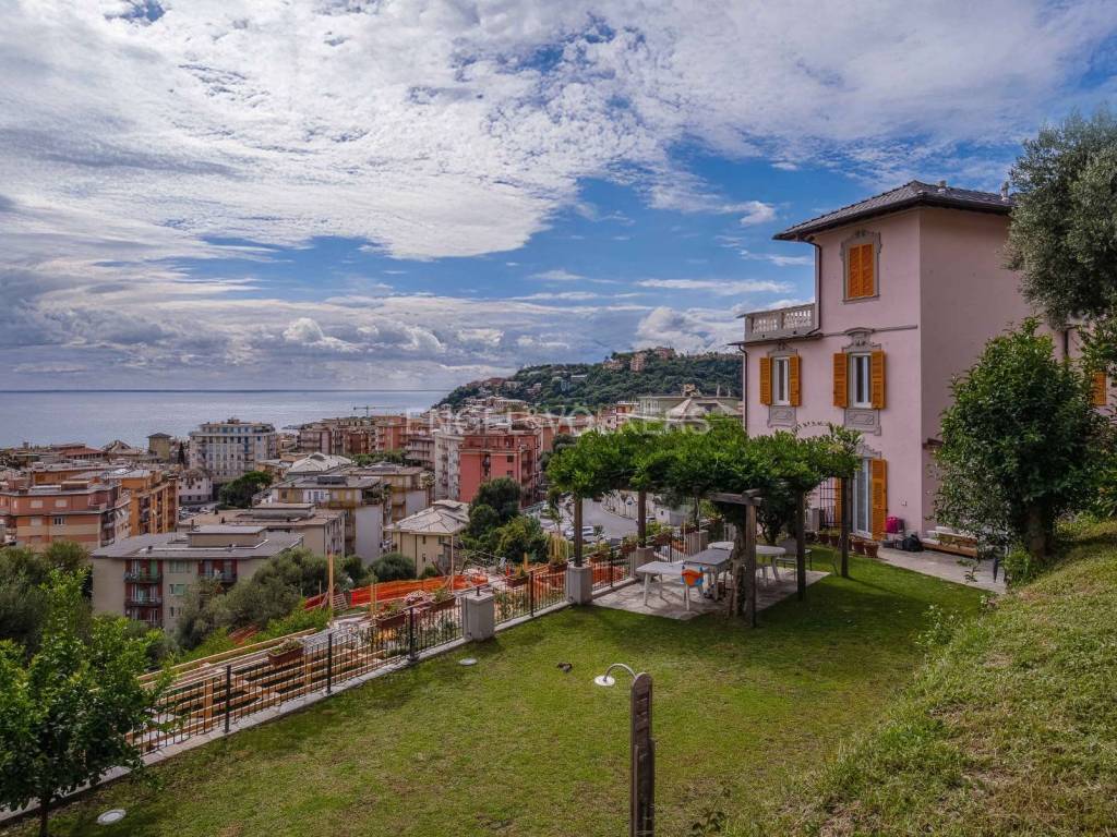 Appartamento a Arenzano in Via Maxio, 2 - Foto 3