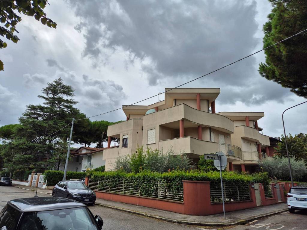 Appartamento a Riccione in Viale Gran Sasso - Foto 2