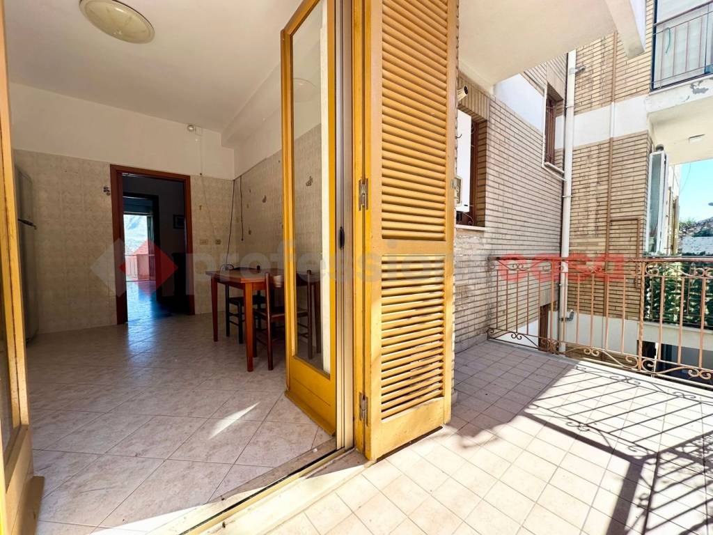 Appartamento a Gaeta in Via Costa delle Ginestre - Foto 4