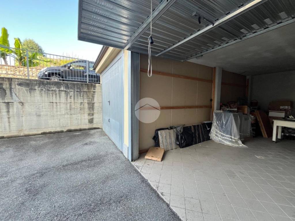Box / garage a Barge in Viale Torino, 2 - Foto 5