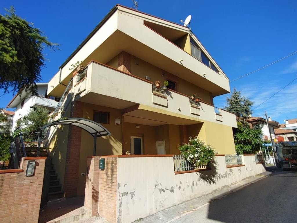 Appartamento a Silvi in Vicolo Don Sturzo, 2 - Foto 4