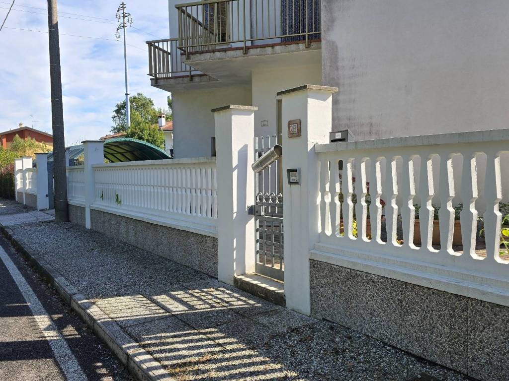 Villa a Udine in Via Prasingel, 23 - Foto 3