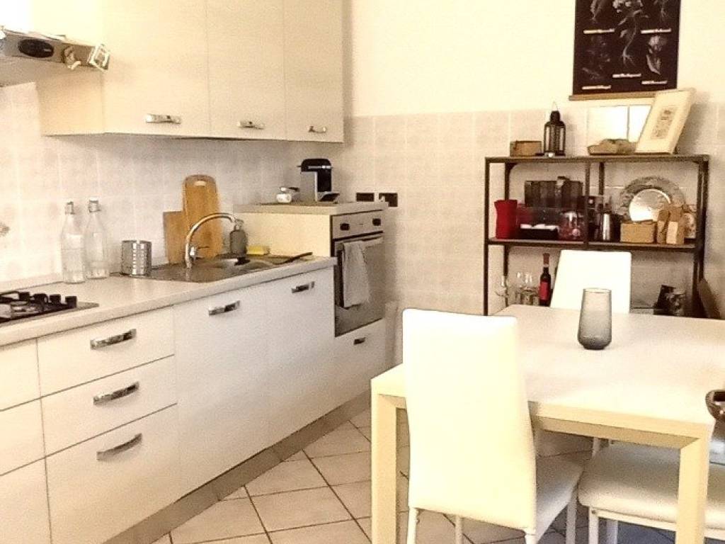 Appartamento a Nembro in Via Giuseppe Garibaldi - Foto 4