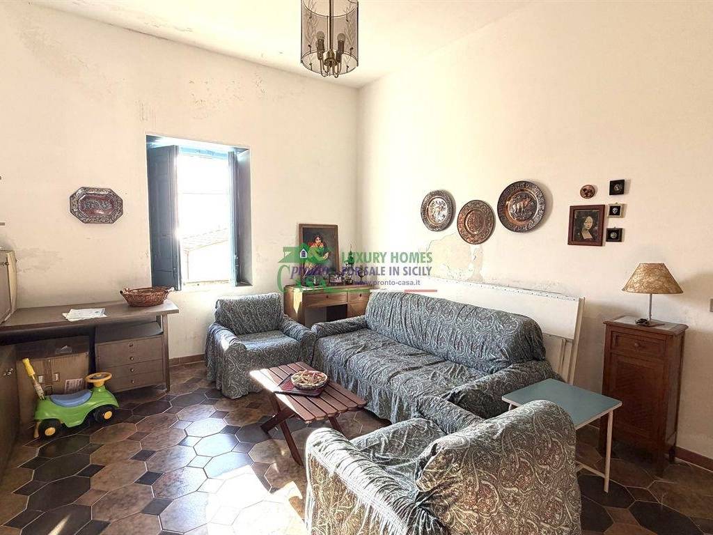 Casa indipendente a Vittoria in Via Strada per Vittoria - Foto 4