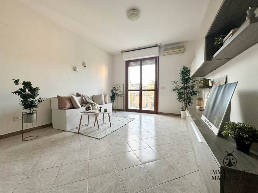 Appartamento a La spezia in Via Sarzana, 733 - Foto 2