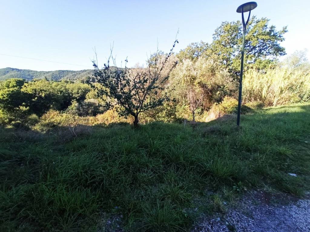 Terreno a Paciano in Via della Torre - Foto 5