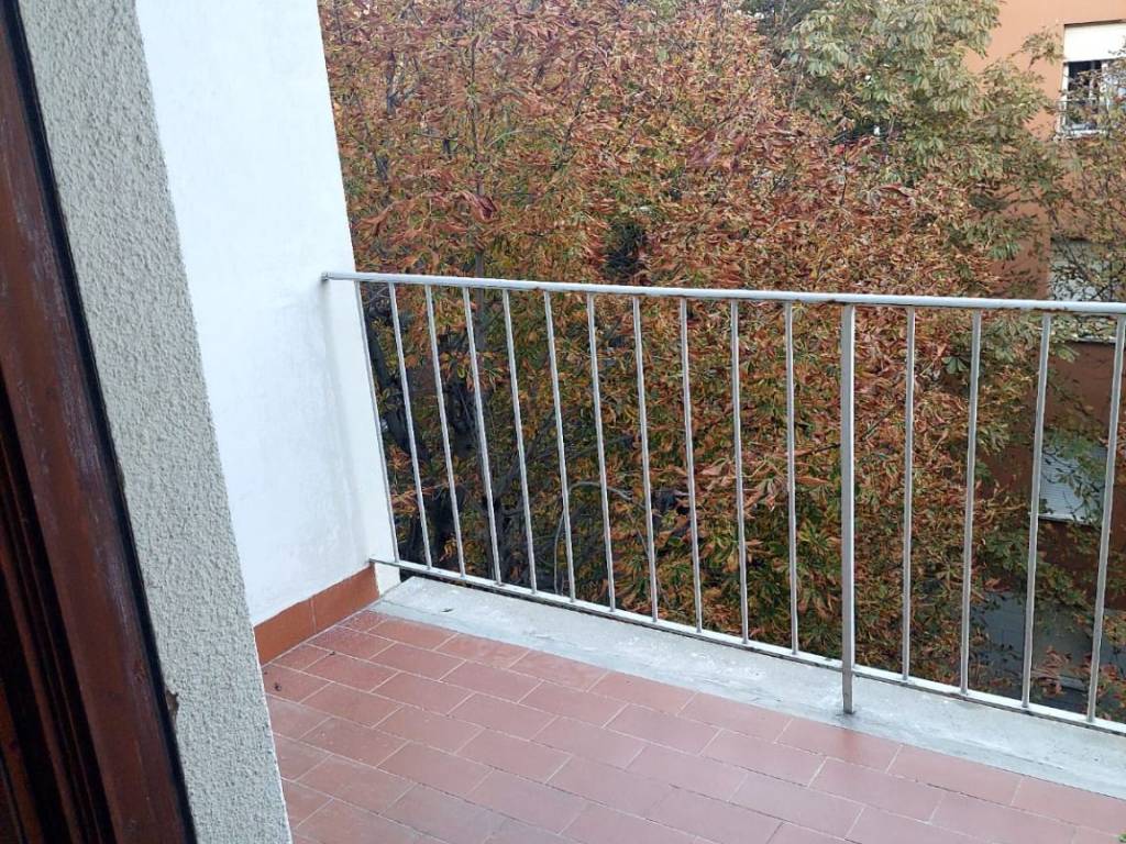 Immobile a Bologna in Via Augusto Romagnoli - Foto 3