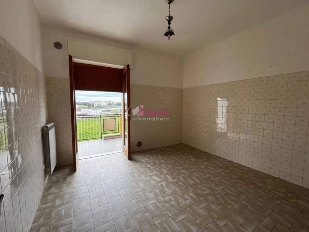 Appartamento a Corato in Via Teano - Foto 4