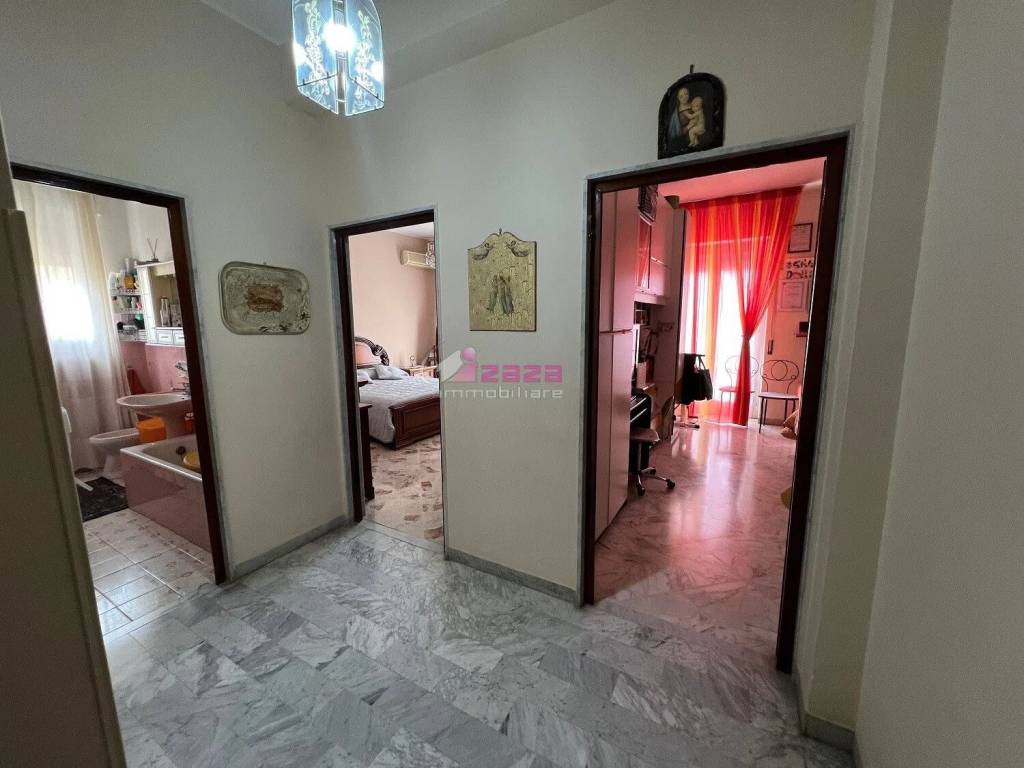 Appartamento a Corato in Via Cincinnato - Foto 3