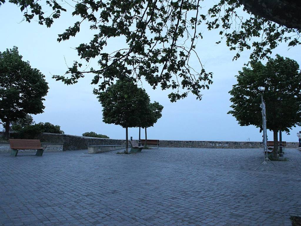 Appartamento a Bracciano in Via dell'Arazzaria - Foto 2