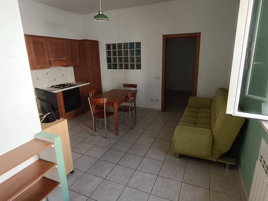 Appartamento a Civitavecchia in Via Pio IV - Foto 2