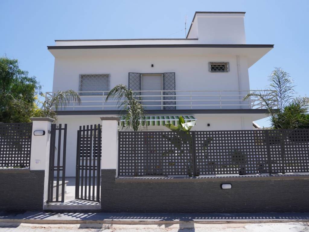 Villa a Manduria in Via delle Acacie, 46 - Foto 2