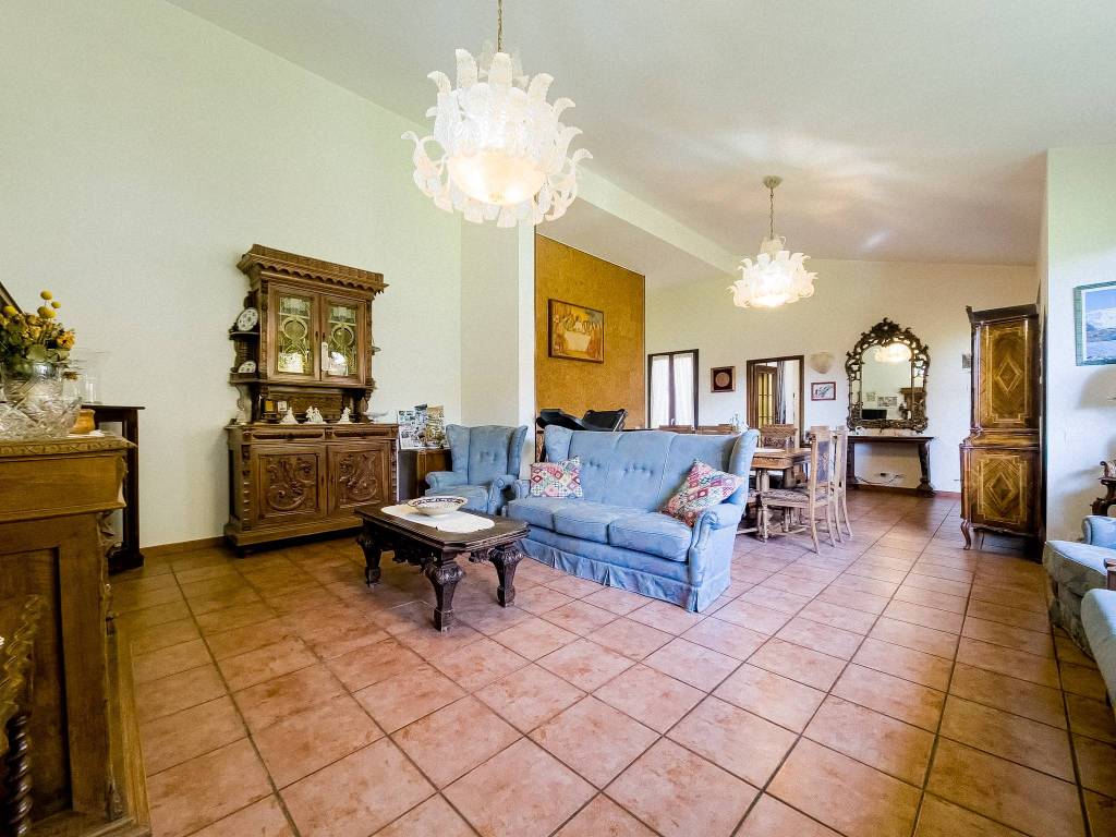 Villa a Calvenzano in Via Andrea Zoglio, 5 - Foto 5