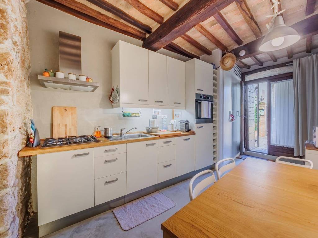 Appartamento a Massa marittima in Via Norma Parenti - Foto 3