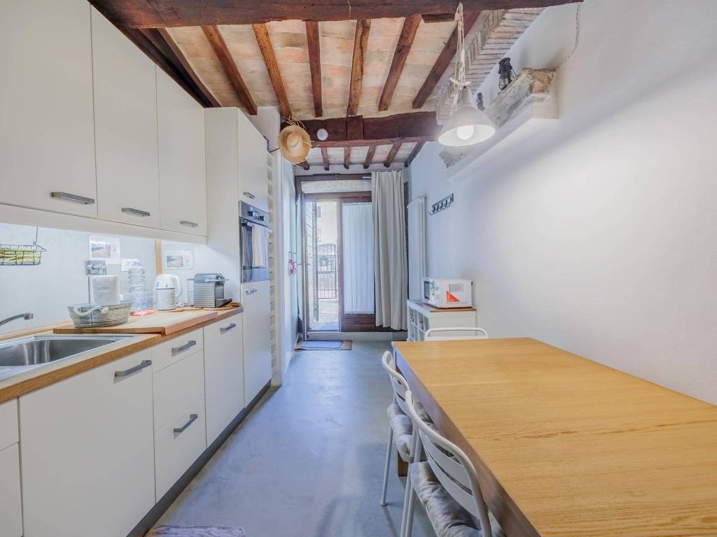 Appartamento a Massa marittima in Via Norma Parenti - Foto 4