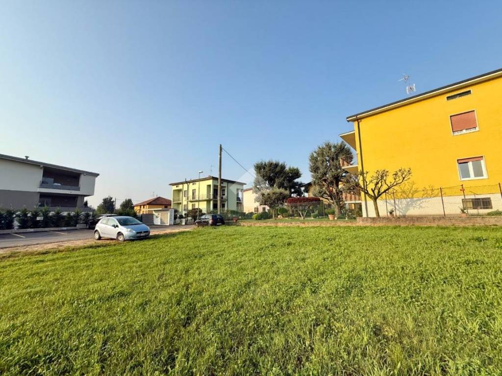 Terreno a Scanzorosciate in Via Po - Foto 2