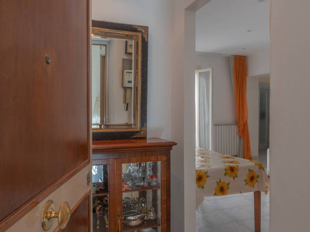 Appartamento a Ventimiglia in Via Dante, 8 - Foto 4