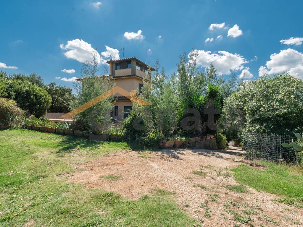 Villa a Bracciano in Strada Provinciale Claudia Braccianese - Foto 4
