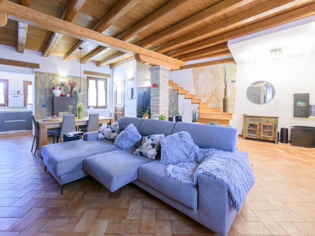 Casa indipendente a Ronchi dei legionari in VIA XXIV MAGGIO - Foto 5
