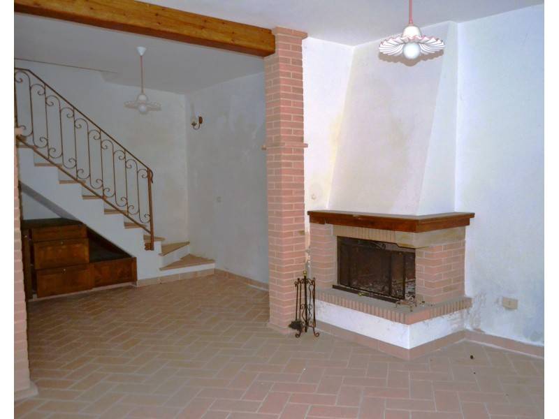 Appartamento a Deruta in Via Gregorio Caselli - Foto 3