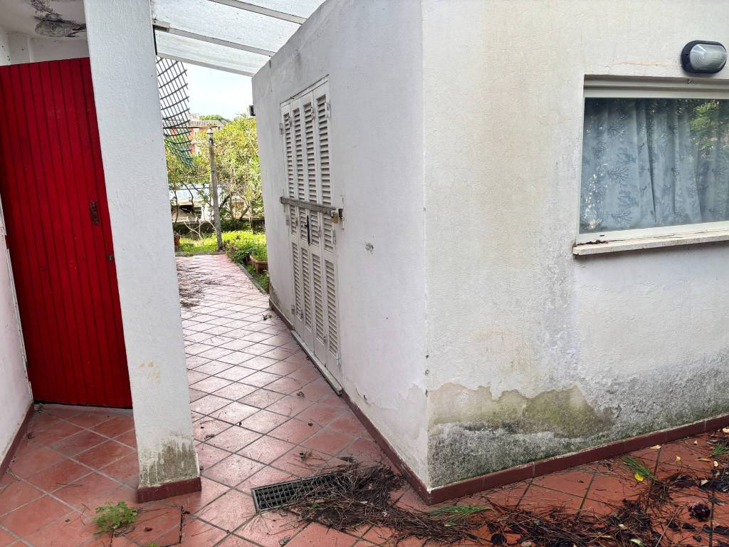 Villa a Terracina in Via Bruxelles - Foto 3